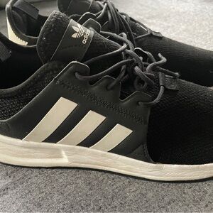 Men’s Black Adidas Sneakers Size US 11